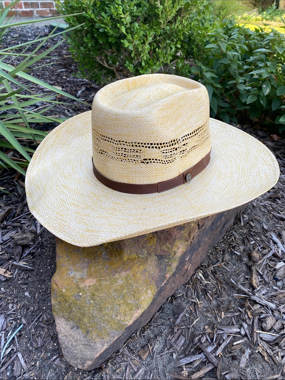Rafter C Pro Flex 45 Ivory Straw Cowboy Hat with Cattleman Crown
